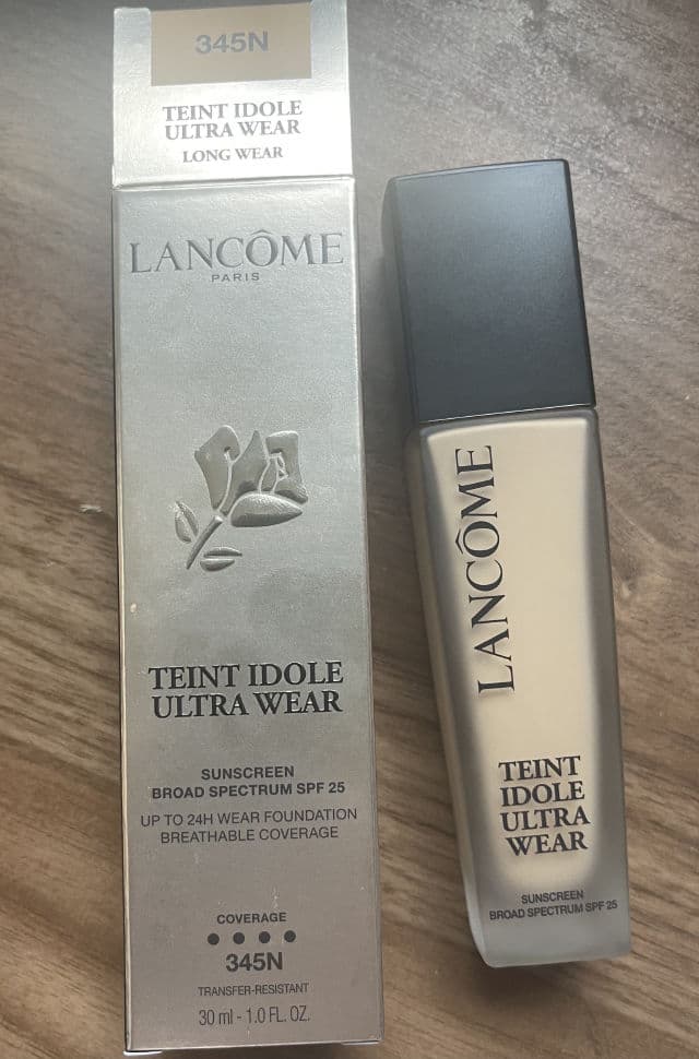 Lancome Teint Idole Ultra 24H Long Wear Foundation review photo by Jahquis27