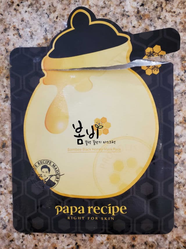 PAPA RECIPE Bombee Black Honey Mask Pack review photo by OreLu