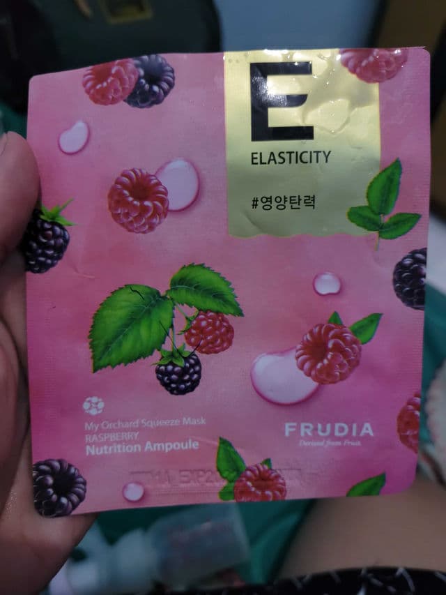 Frudia My Orchard Squeeze Mask Raspberry review photo by shivajourney