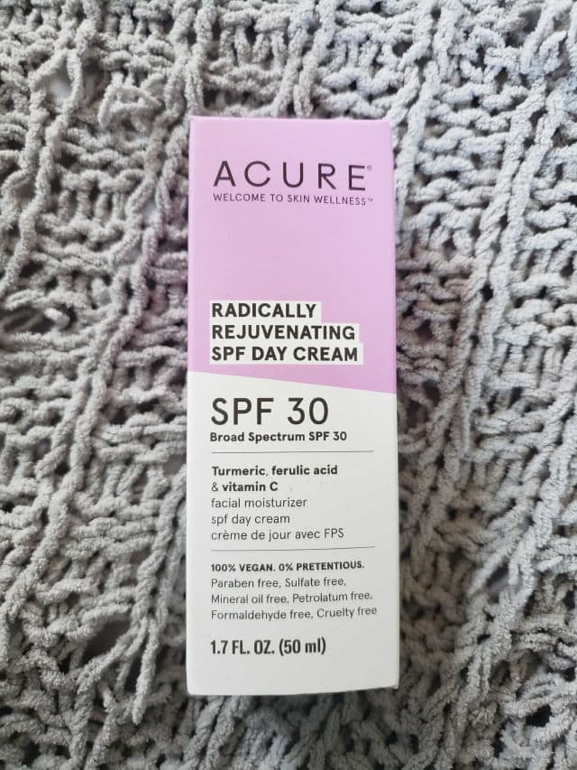 Acure Radically Rejuvenating SPF 30 Day Cream review photo by KillerCroc
