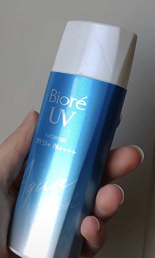 Biore UV Aqua Rich Watery Gel SPF 50+ PA++++ review photo by SkincareReviewer