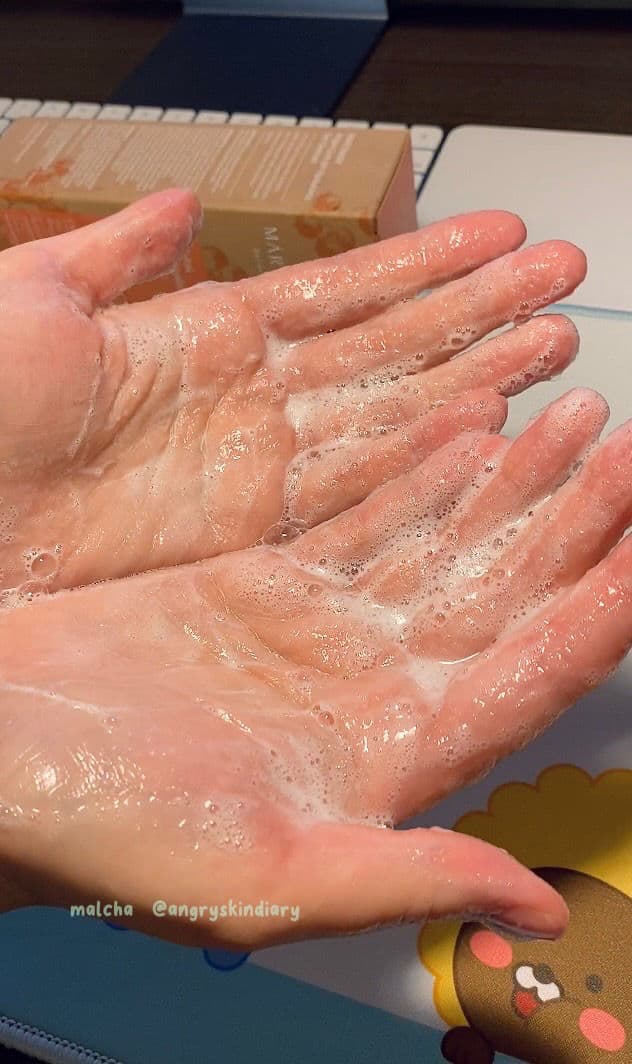Mary&May Vegan Low pH Hyaluronic Gel Cleanser review photo by Malcha