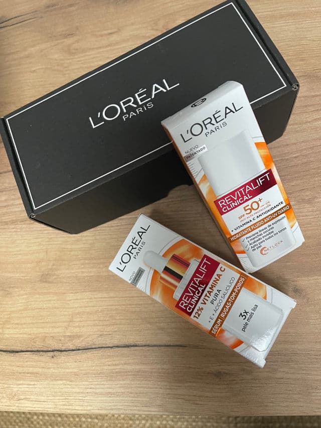L'Oreal Paris Revitalift Clinical Anti-UV Fluid SPF 50+ review photo by GossipEve