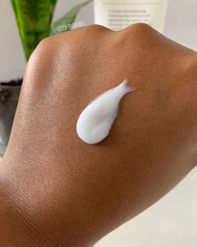 AXIS-Y Sunday Morning Refreshing Cleansing Foam review photo by Kelly Reviews