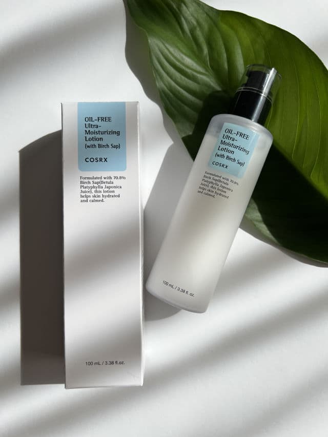 COSRX Oil-Free Ultra Moisturizing Lotion review photo by Kelly Reviews