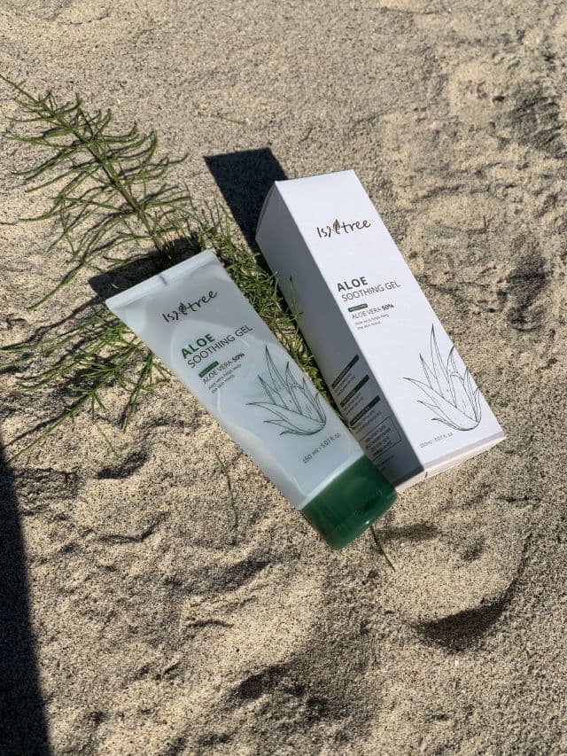 ISNTREE Aloe Soothing Gel Fresh review photo by frederique0622