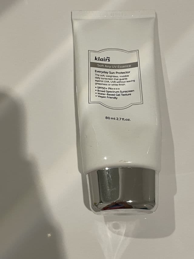Dear, Klairs Soft Airy UV Essence SPF 50 PA ++++ review photo by misscharlot
