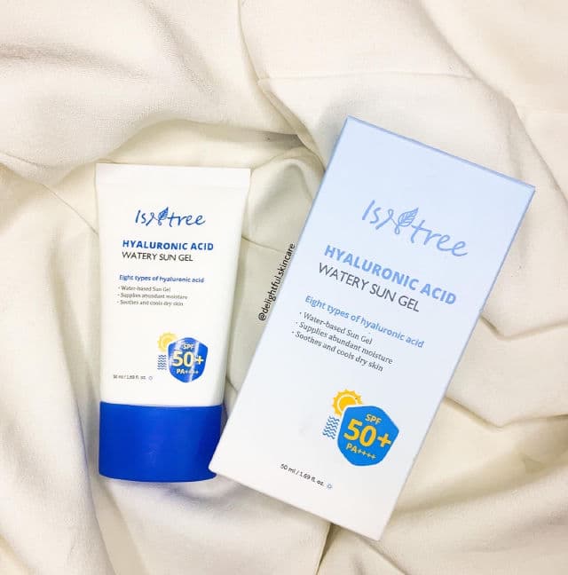 ISNTREE Hyaluronic Acid Watery Sun Gel SPF50+ PA++++ review photo by Delightfulskincare