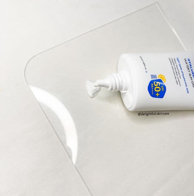 ISNTREE Hyaluronic Acid Watery Sun Gel SPF50+ PA++++ review photo by Delightfulskincare