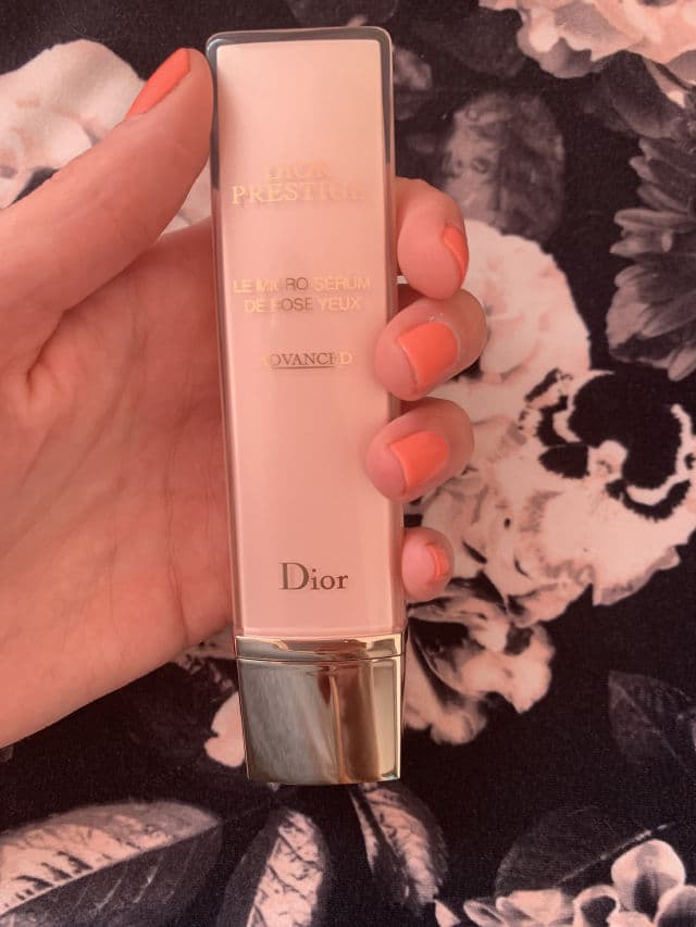Dior Prestige Le Micro-Sérum de Rose Yeux review photo by Sarahinfluencesyou