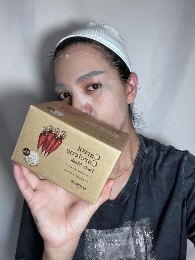 SKINFOOD Carrot Carotene Mask review photo by tercaskin