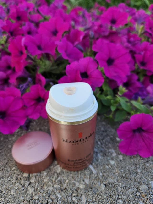 Elizabeth Arden Retinol + HPR Ceramide Rapid Skin-Renewing Water Cream review photo by vgoodwin93
