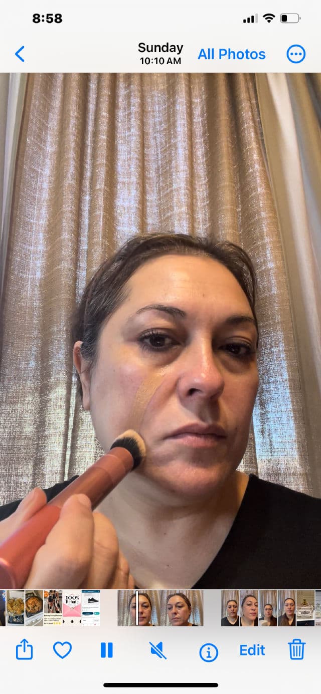 Lancome Teint Idole Ultra Wear Care & Glow Foundation review photo by Tinoko