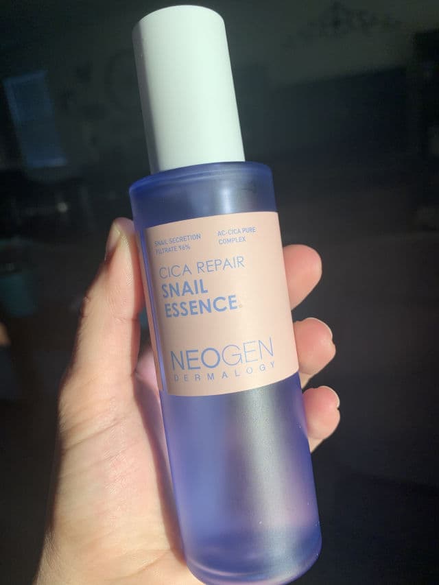 NEOGEN Dermalogy Cica Repair Snail Essence review photo by PickyyPhat