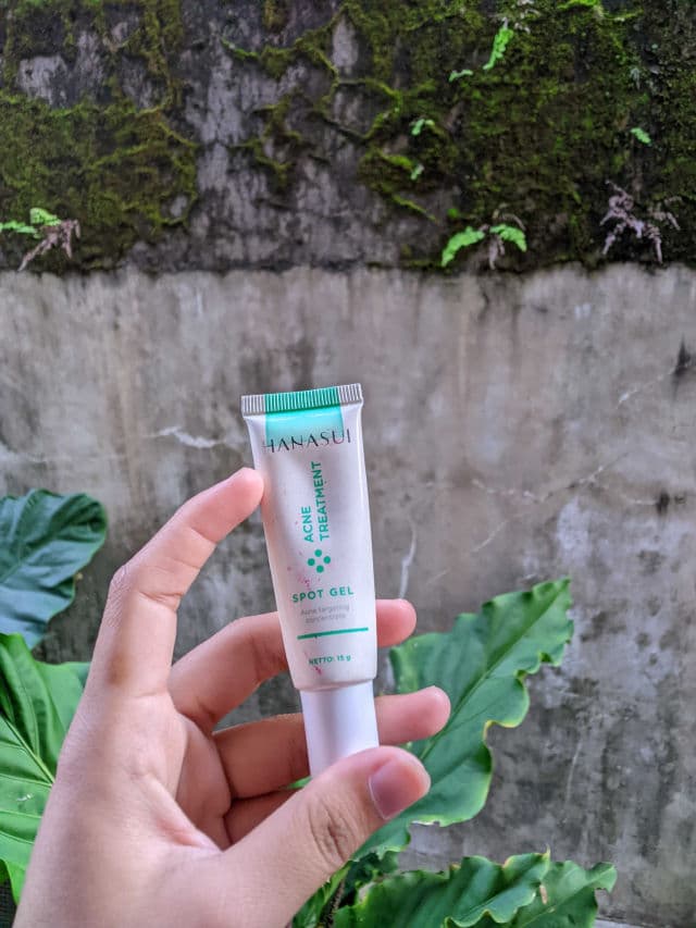 Hanasui Cosmetics Acne Treatment Spot Gel review photo by mellyndafridaf