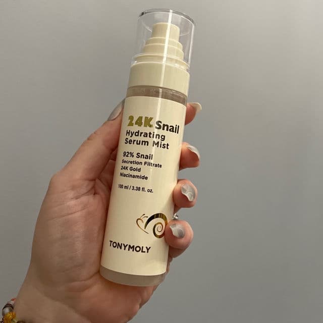 TONYMOLY 24K Snail Hydrating Serum Mist review photo by LaurelMailCall