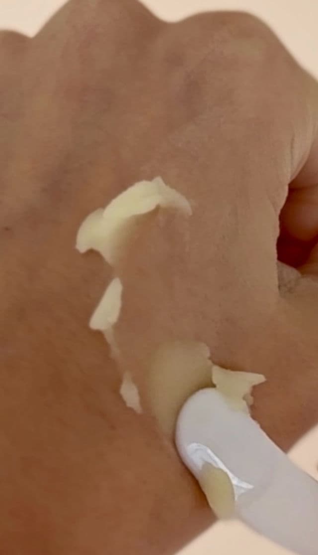 BYOMA Melting Balm Cleanser review photo by SkintheDay