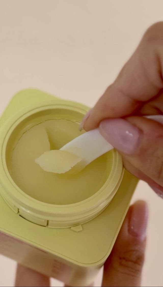 BYOMA Melting Balm Cleanser review photo by SkintheDay