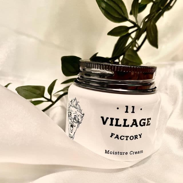 Village 11 Factory Moisture Cream review photo by vane06