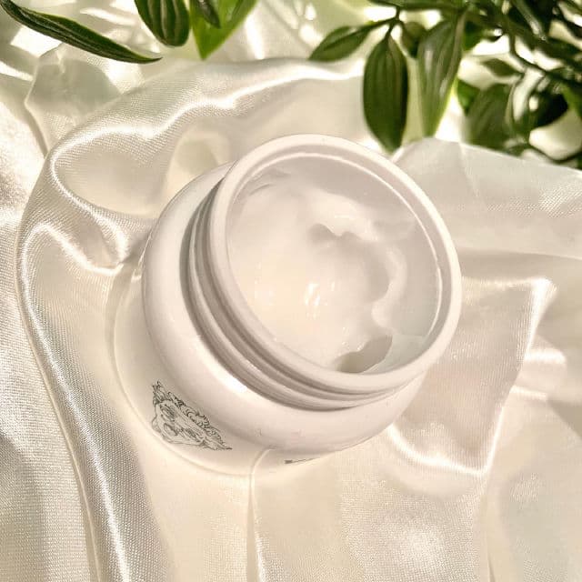 Village 11 Factory Moisture Cream review photo by vane06