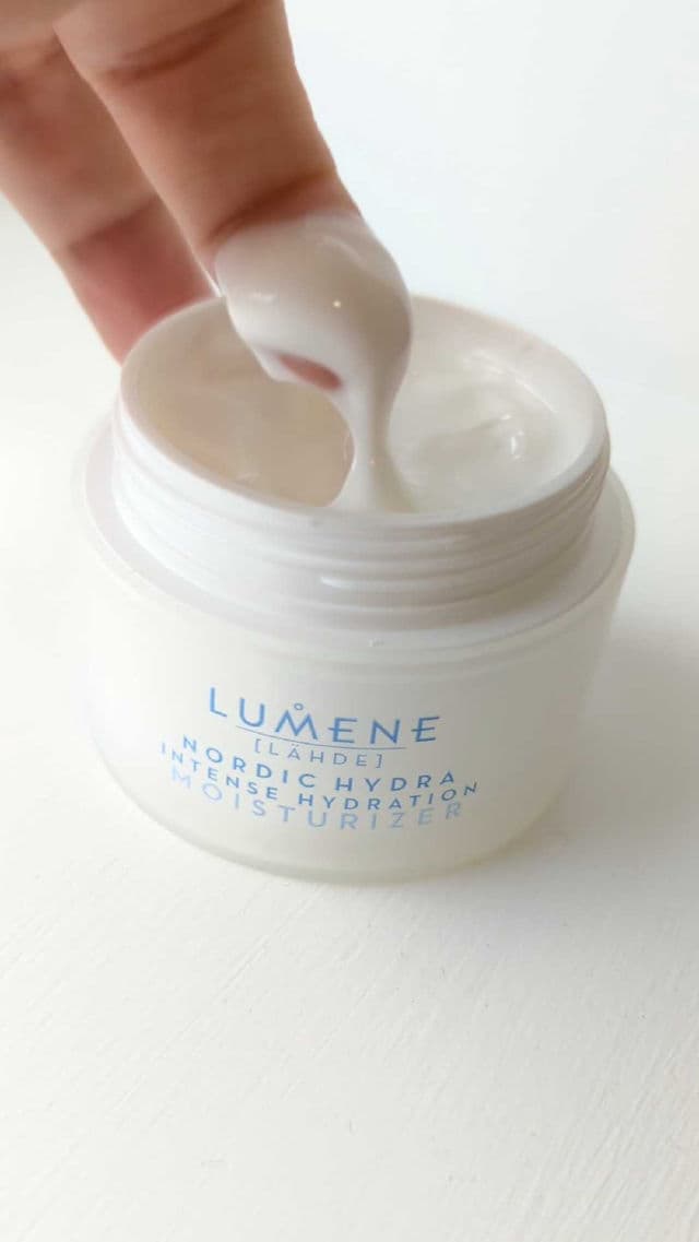 Lumene Lähde Nordic Hydra Intense Hydration 24H Moisturizer Fragrance-Free review photo by beautylifebeanie