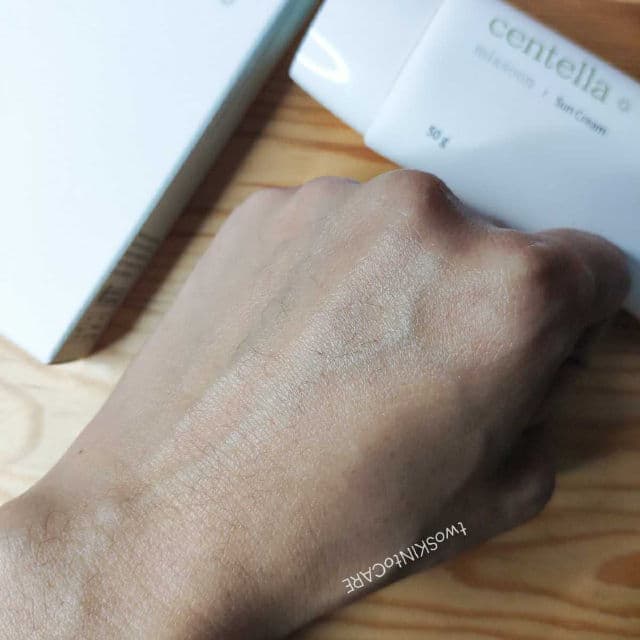 MIXSOON Centella Asiatica Sun Cream SPF 50+ PA++++  review photo by twoskintocare