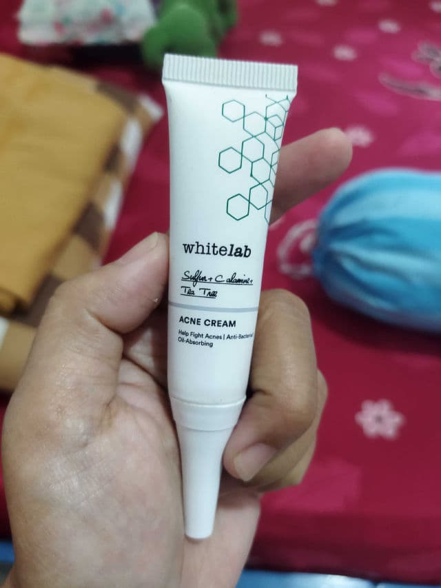 whitelab Acne Cream review photo by krisnaa