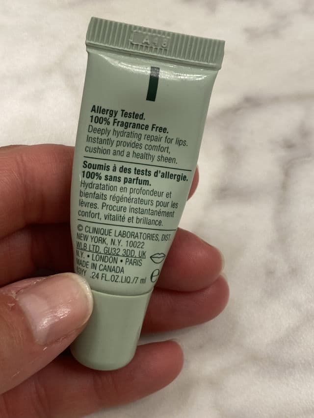 Clinique Superbalm Lip Treatment review photo by DanielleSkin27