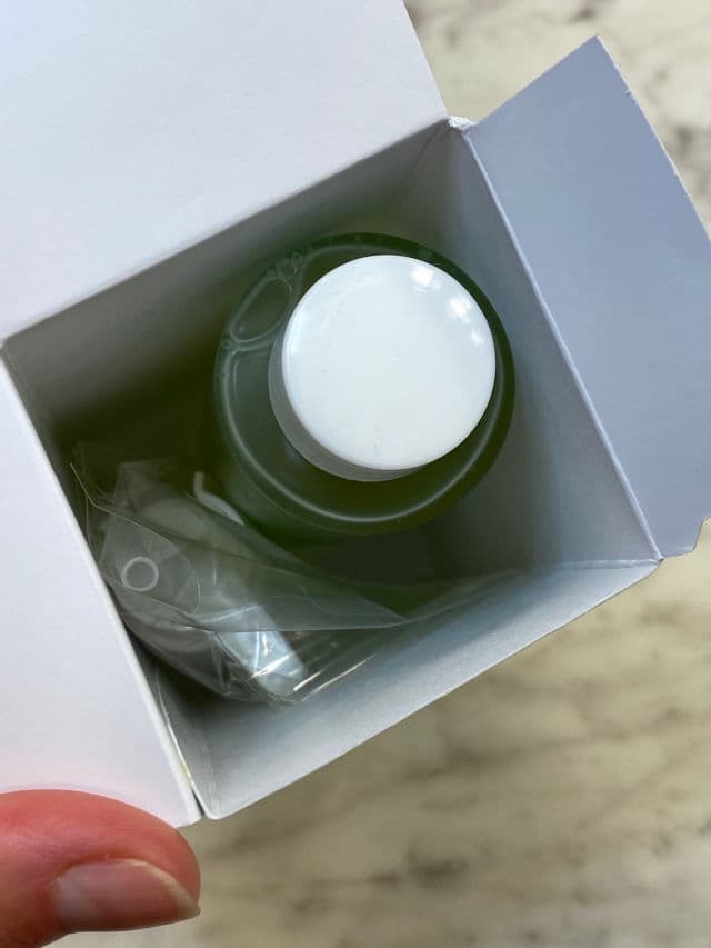 The Auragins Oil Balancing Gel Cleanser review photo by DanielleSkin27