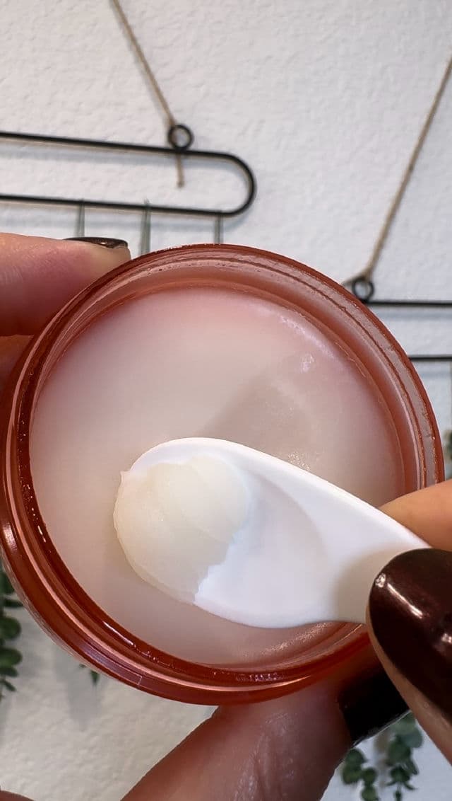 PROcure Everything Everywhere Balm review photo by DanielleSkin27