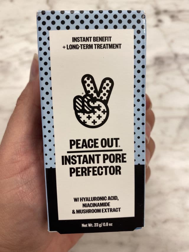 Peace Out Instant Pore Perfector review photo by DanielleSkin27