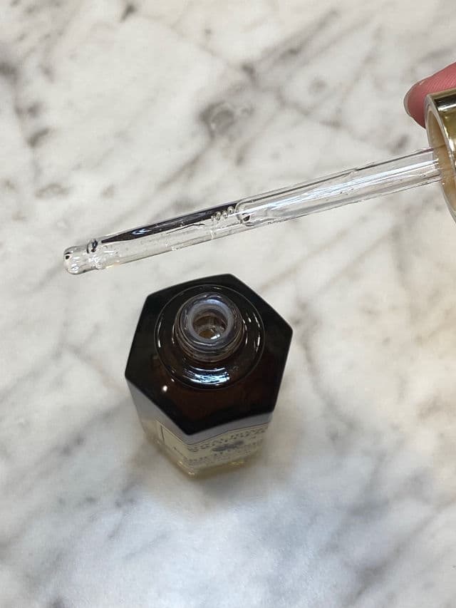SKINFOOD Royal Honey Propolis Enrich Essence review photo by DanielleSkin27