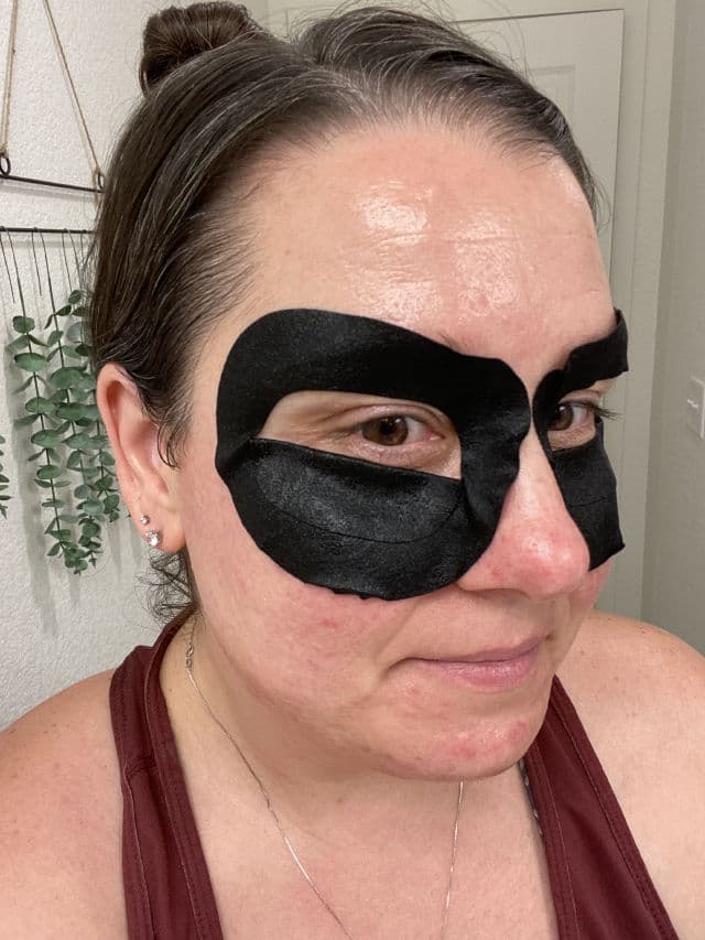 TONYMOLY Panda's Dream Eye Patch review photo by DanielleSkin27