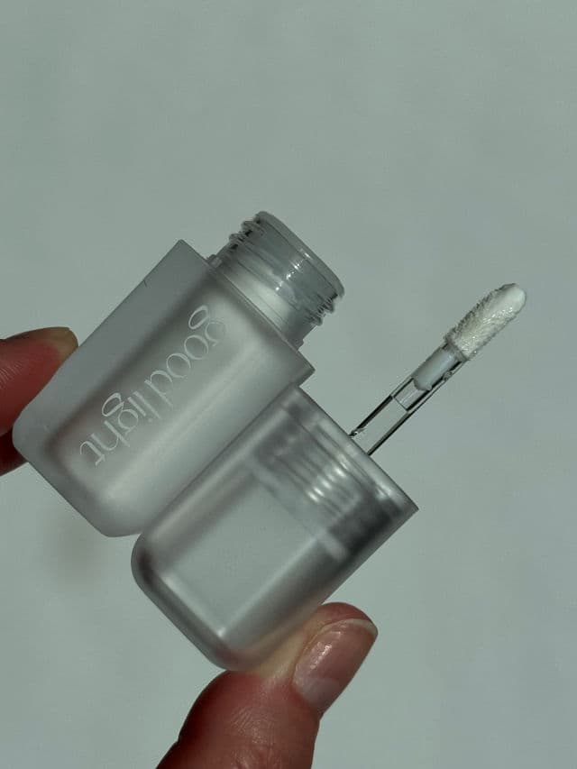 good light Taste of Space Lip Milk review photo by DanielleSkin27