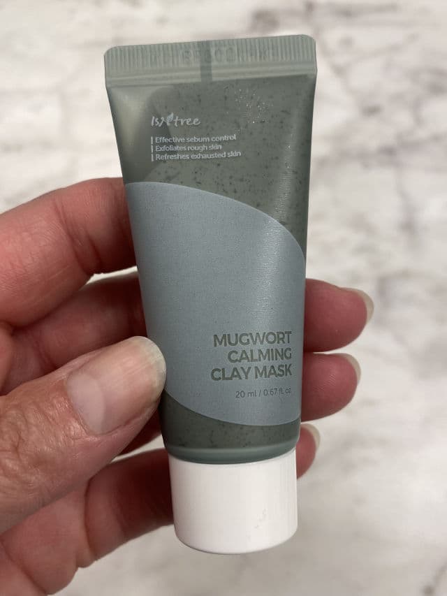 ISNTREE Mugwort Calming Clay Mask review photo by DanielleSkin27