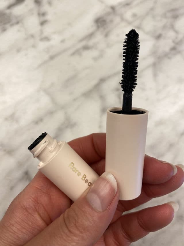Perfect Strokes Universal Volumizing Mascara product review