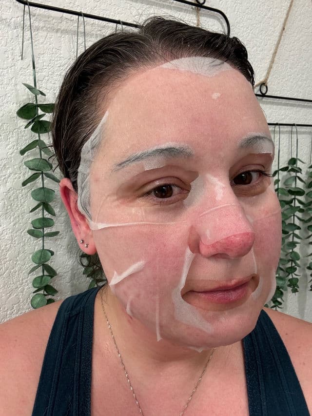 Glam Up Soothing Aloe Sheet Mask review photo by DanielleSkin27