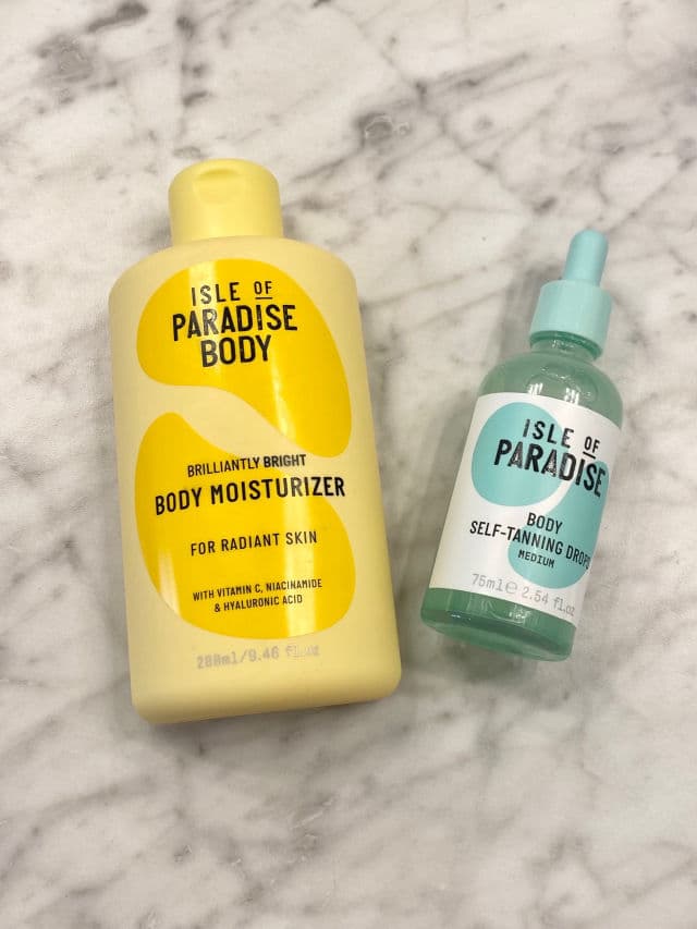 Isle of Paradise Brilliantly Bright Body Moisturizer review photo by DanielleSkin27