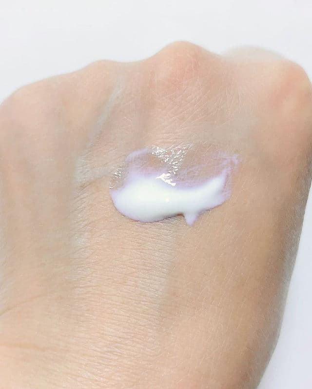 Round Lab Birch Juice Moisturizing Sun Cream SPF50+ PA++++ review photo by skinjenpai
