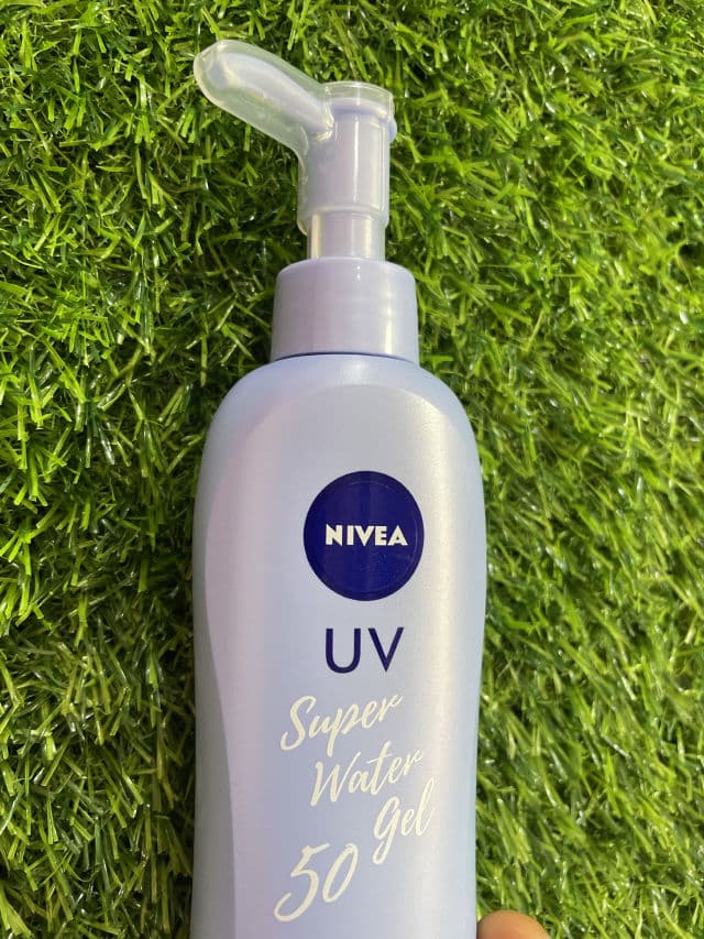 Nivea UV Super Water Gel Sunscreen SPF50 PA+++ review photo by Babybanks 