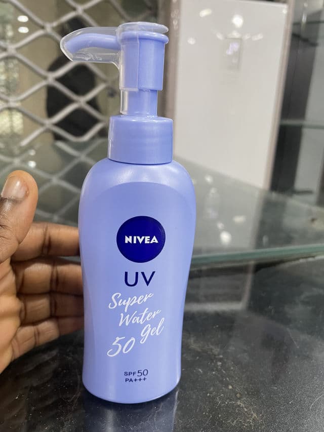 Nivea UV Super Water Gel Sunscreen SPF50 PA+++ review photo by Babybanks 