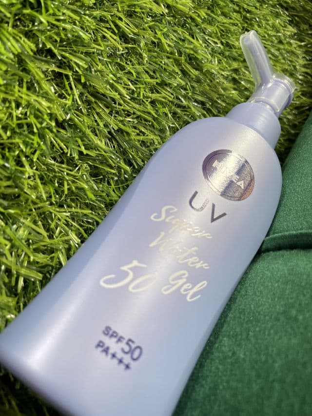 Nivea UV Super Water Gel Sunscreen SPF50 PA+++ review photo by Babybanks 