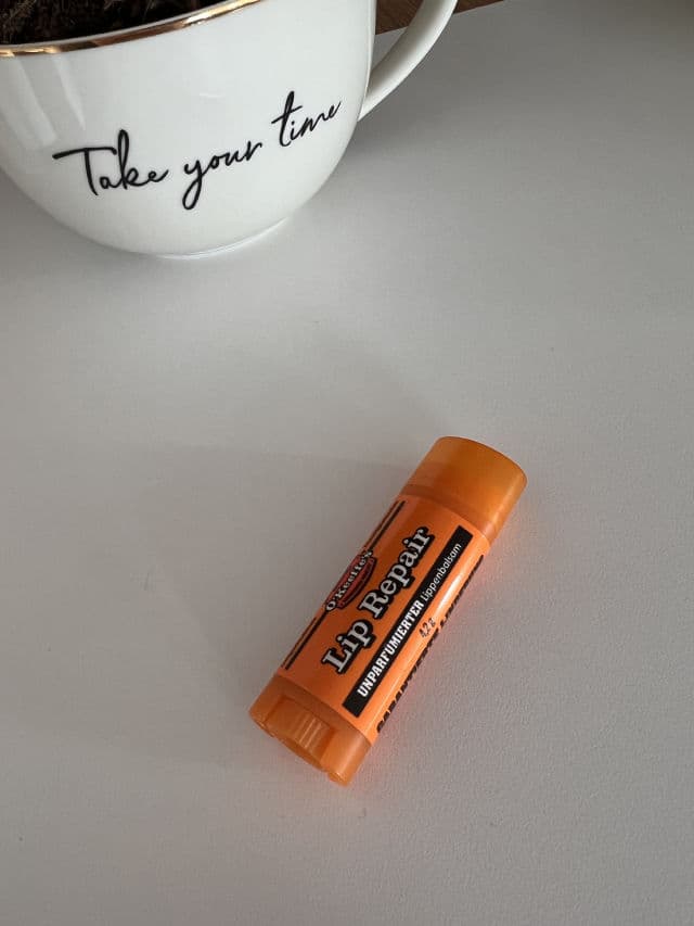 O'Keeffe's Lip Repair Unscented Lip Balm review photo by Ana1310