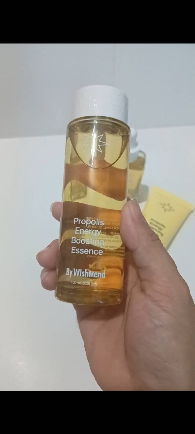Propolis Energy Boosting Essence product review
