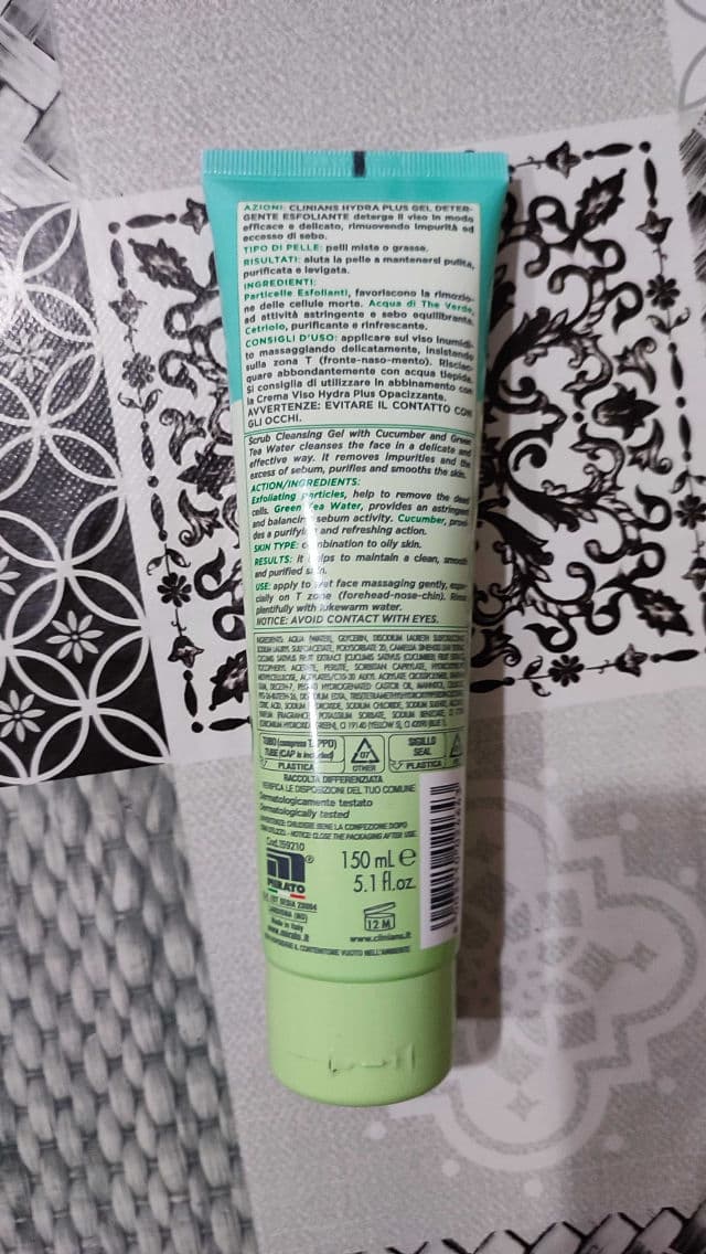 Clinians Hydra Plus - Combination to oily skin Scrub Cleansing Gel review photo by masblind