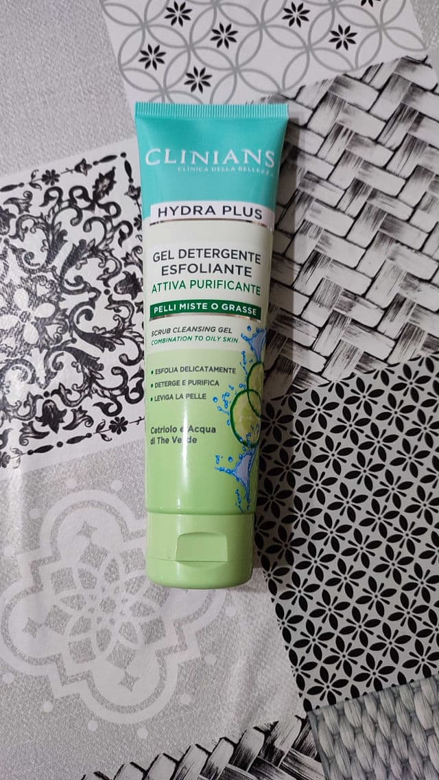 Clinians Hydra Plus - Combination to oily skin Scrub Cleansing Gel review photo by masblind