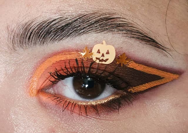 Blend Bunny Cosmetics Surge Palette review photo by hannahliz