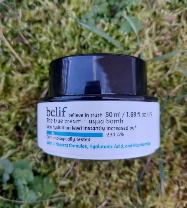 belif The True Cream Aqua Bomb review photo by hannahliz