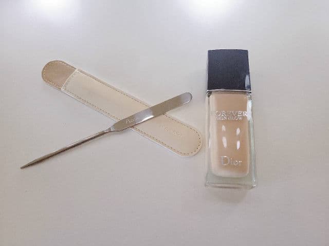 Dior Forever Skin Glow 24H Wear Hydrating Foundation review photo by aribeauty
