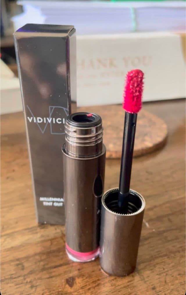 VIDIVICI 02 Red to Go review photo by IndiGirlReviews